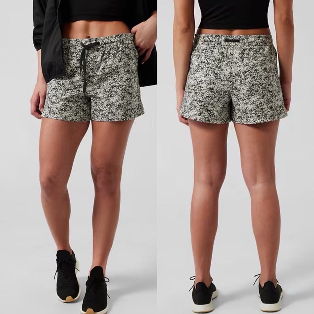 Athleta Farallon Sweat Shorts Womens L Black White Athleisure Gym Activewear